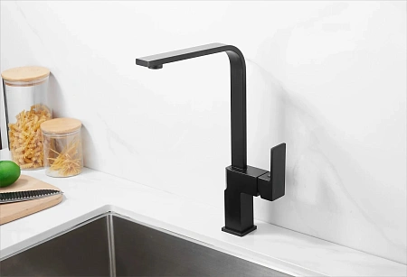 Смеситель для кухни BELZ B70613-7 черный Смеситель для кухни BELZ B70613-7 черный