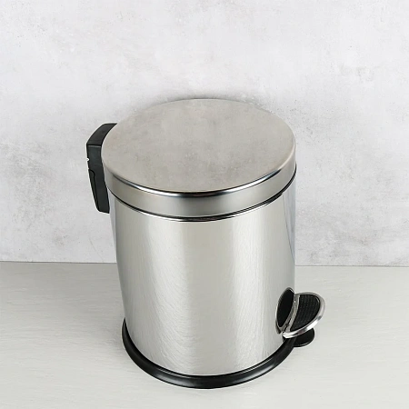 Ведро для мусора FIXSEN HoReCa FX-34024C хром Ведро для мусора FIXSEN HoReCa FX-34024C хром