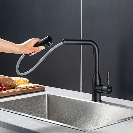 Смеситель для кухни FRAP F6096-6 с выдвижным изливом, черный Смеситель для кухни FRAP F6096-6 с выдвижным изливом, черный