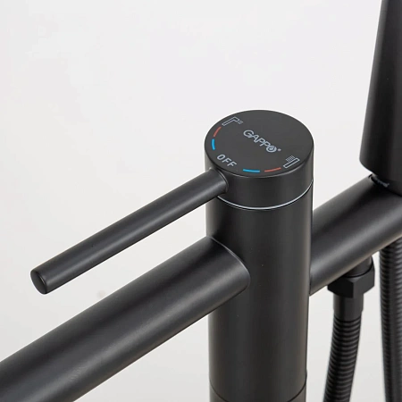 Смеситель для ванны GAPPO G3006-6 напольный, черный Смеситель для ванны GAPPO G3006-6 напольный, черный