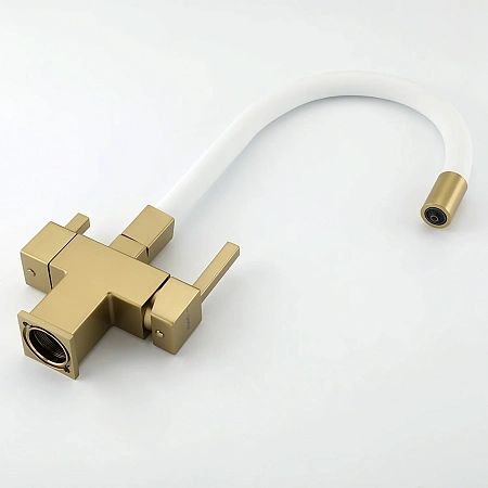 Смеситель для кухни GAPPO G4395-33 с гибким изливом и подключением фильтра, золотой сатин Смеситель для кухни GAPPO G4395-33 с гибким изливом и подключением фильтра, золотой сатин