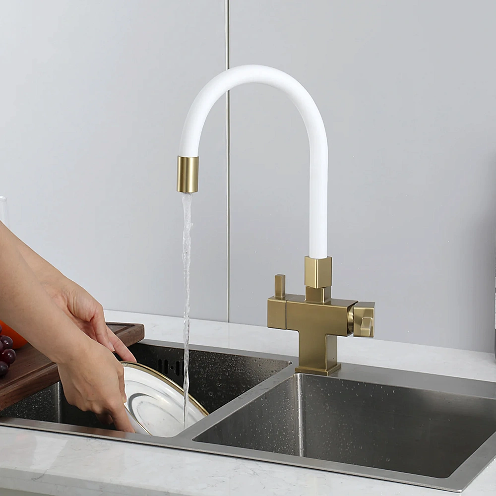 Смеситель для кухни GAPPO G4395-33 с гибким изливом и подключением фильтра, золотой сатин — Изображение 10