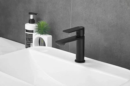 Смеситель для раковины Haiba HB10639-7 черный Смеситель для раковины Haiba HB10639-7 черный