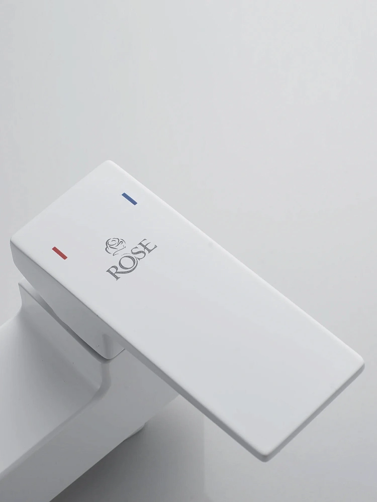 Смеситель для ванны Rose R2802C белый — Изображение 7