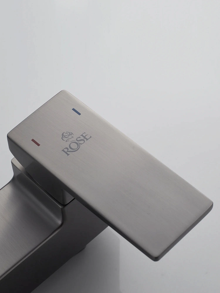 Смеситель для ванны Rose R2802T оружейная сталь — Изображение 7