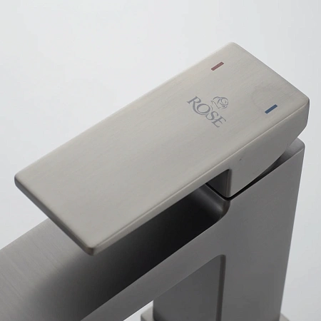 Смеситель для раковины Rose R2801T оружейная сталь Смеситель для раковины Rose R2801T оружейная сталь