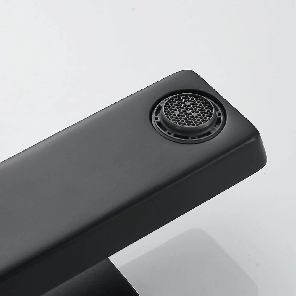 Смеситель для раковины Rose R1801H-1 черный — Изображение 7