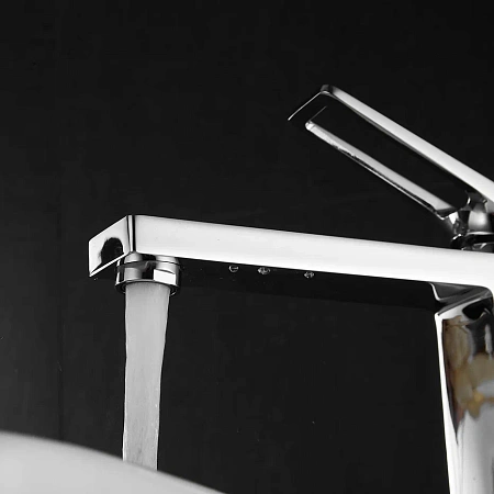Смеситель для раковины Shevanik S6811 хром Смеситель для раковины Shevanik S6811 хром