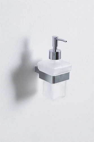 Дозатор жидкого мыла Allen Brau Infinity 6.21006-00 Дозатор жидкого мыла Allen Brau Infinity 6.21006-00