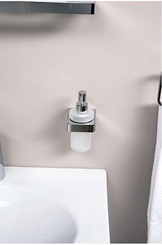 Дозатор жидкого мыла Aquanet 5781-1 Дозатор жидкого мыла Aquanet 5781-1