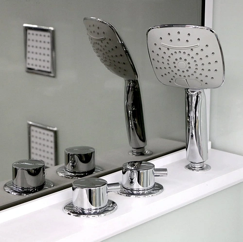 Душевая кабина GROSSMAN GR140 (90x100x215) Душевая кабина GROSSMAN GR140 (90x100x215)