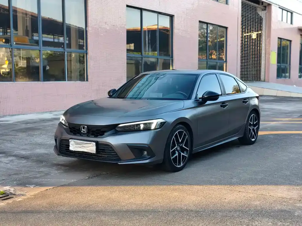 Honda Civic — фото 1