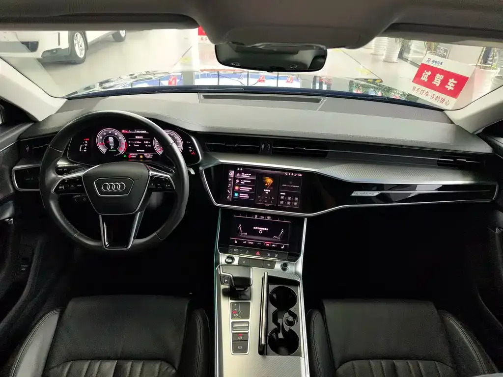 Audi A6L — фото 10