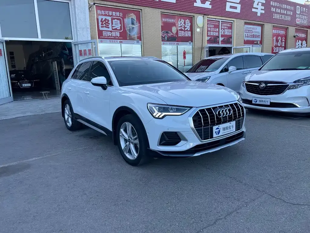 Audi Q3 — фото 4