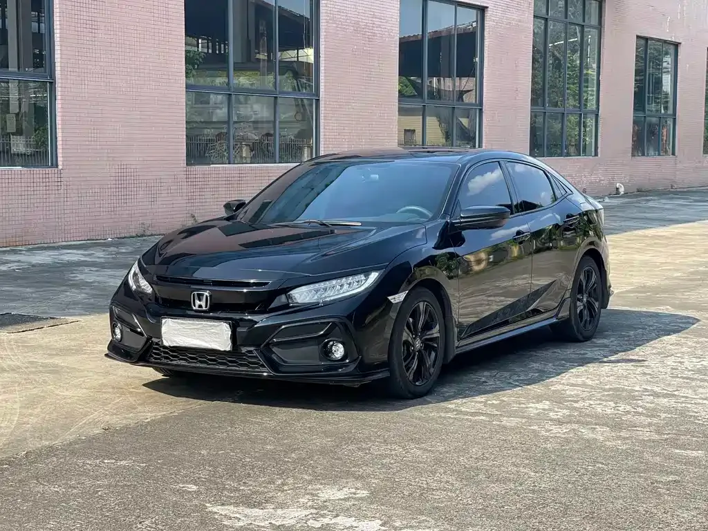 Honda Civic — фото 1