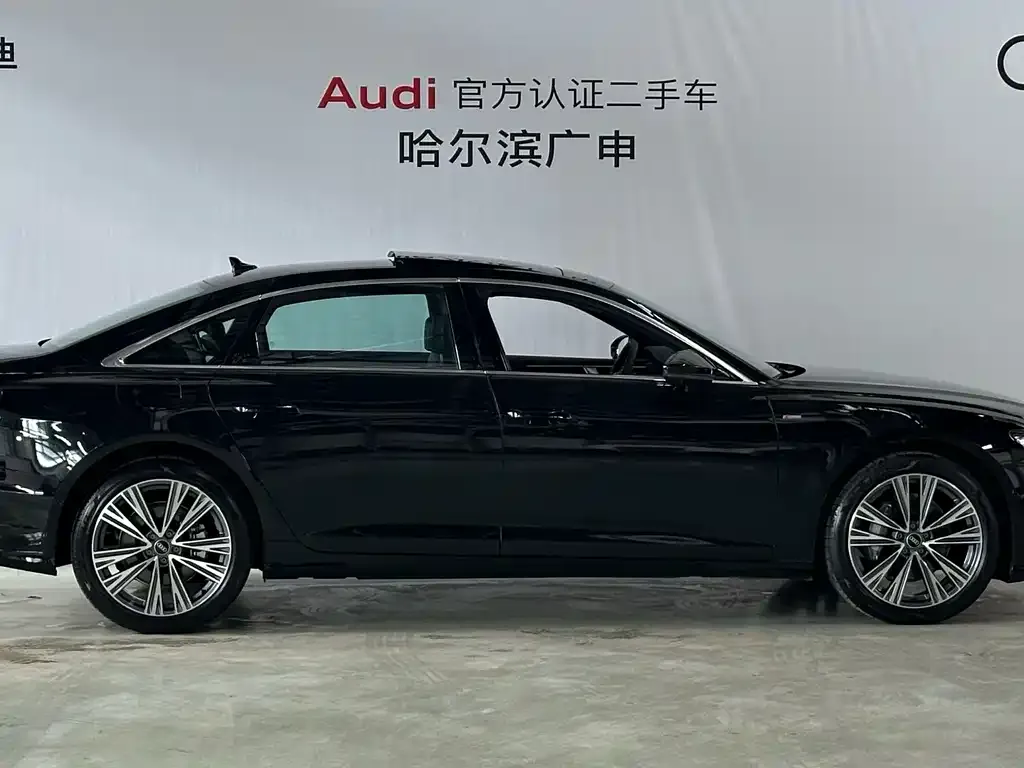 Audi A6L — фото 6