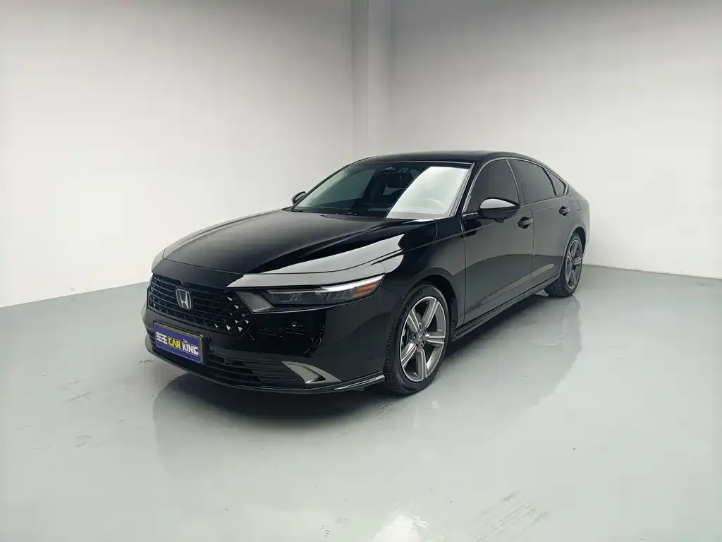 Honda Accord — фото 1