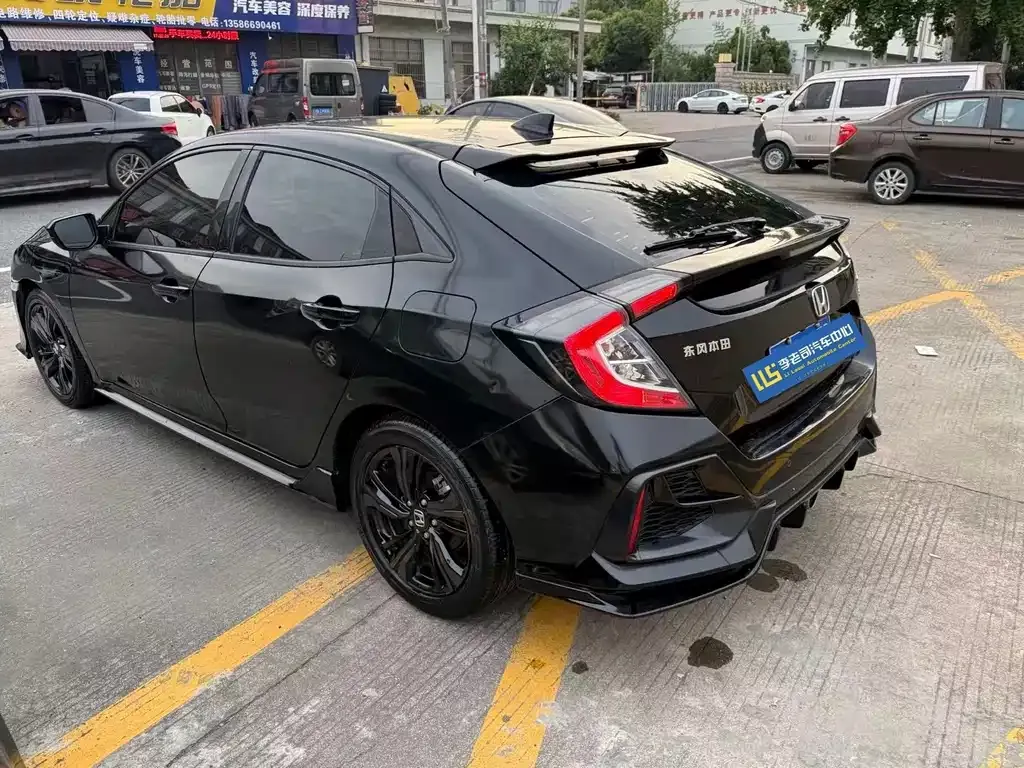 Honda Civic — фото 3