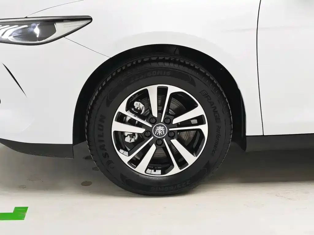 BYD Qin PLUS — фото 4