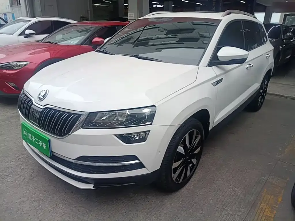 Skoda Karoq — фото 1