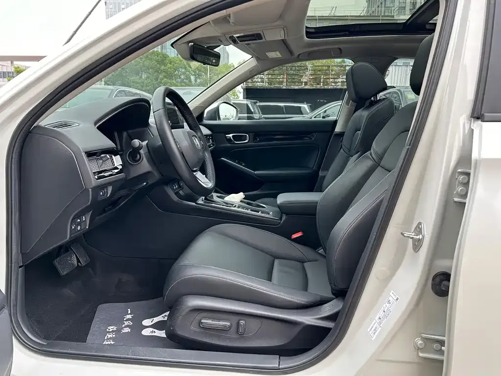 Honda Civic — фото 3