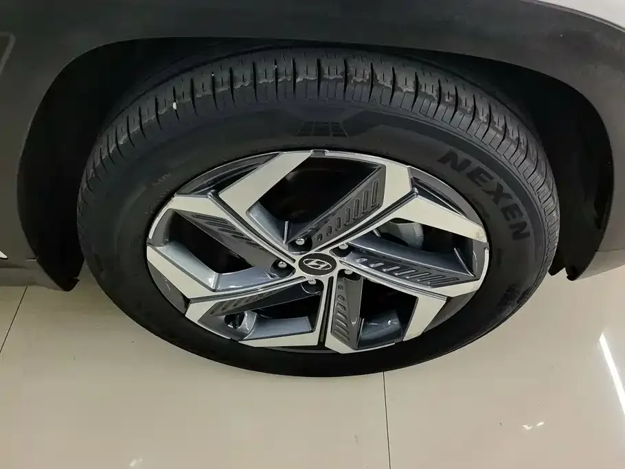Hyundai Tucson — фото 4