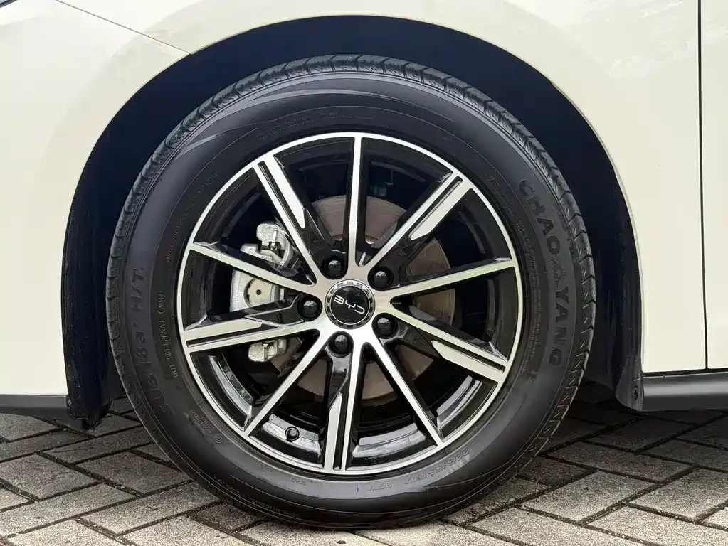 BYD Seal 06 — фото 2