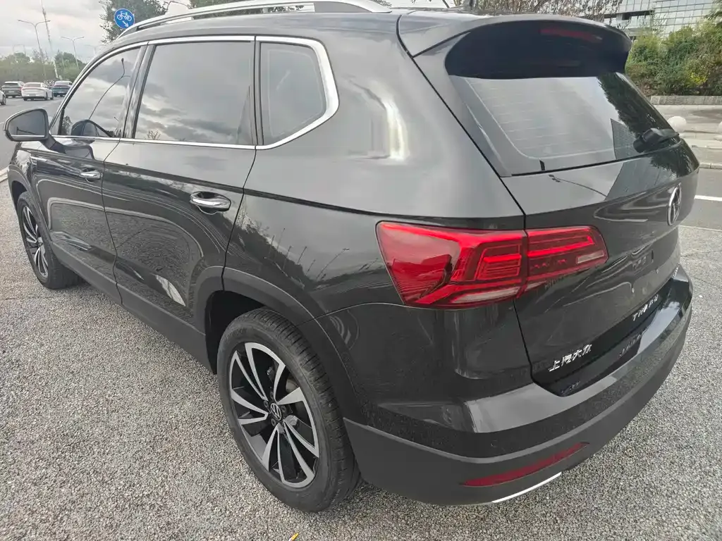 Volkswagen Tharu — фото 2
