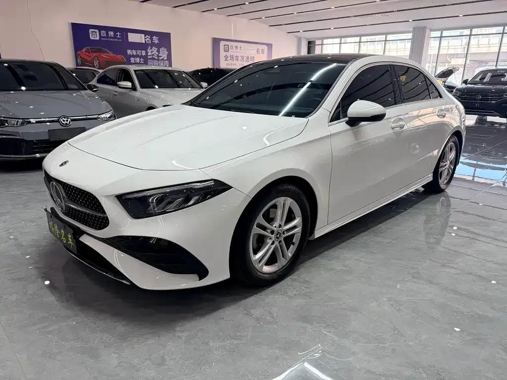 Mercedes-Benz A-Class — фото 1