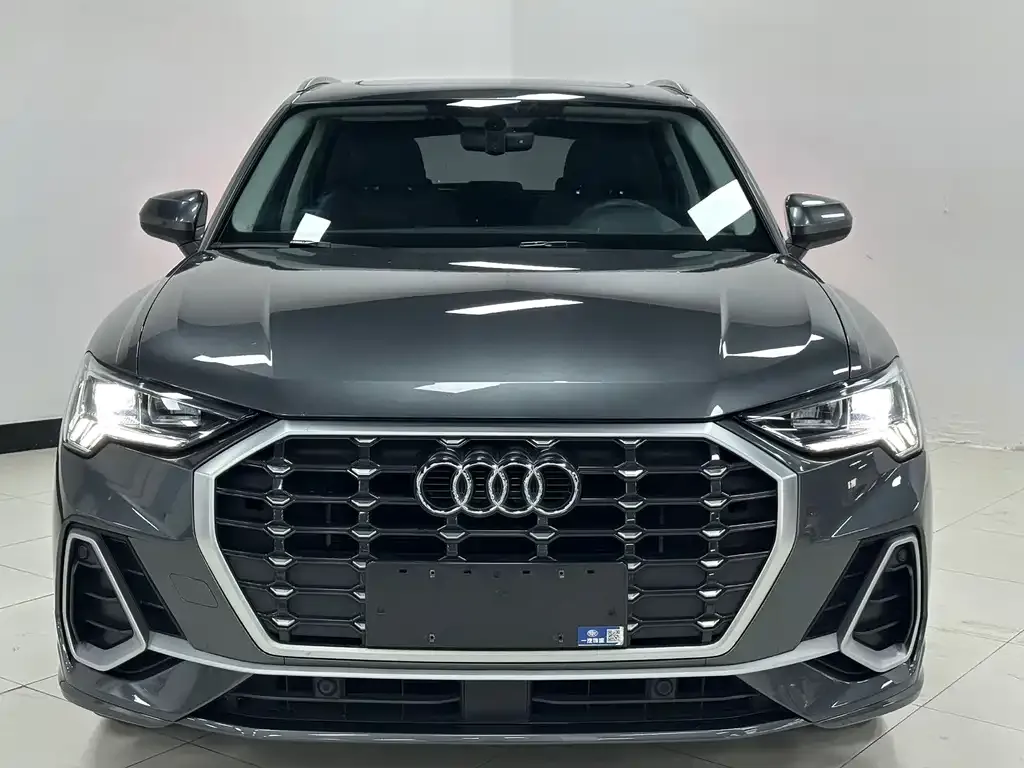 Audi Q3 — фото 5