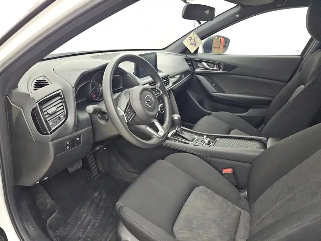 Mazda CX-4 — фото 2