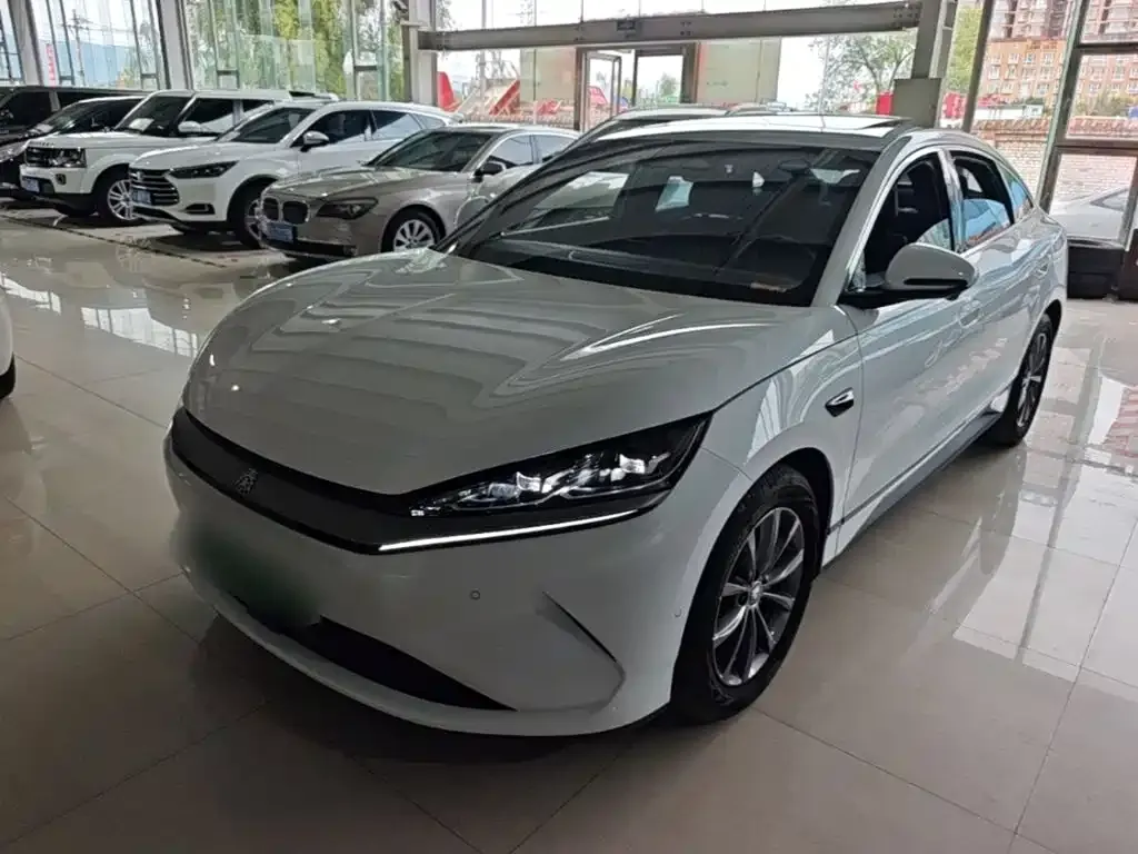 BYD Qin L — фото 1