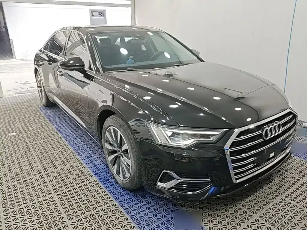 Audi A6L — фото 7