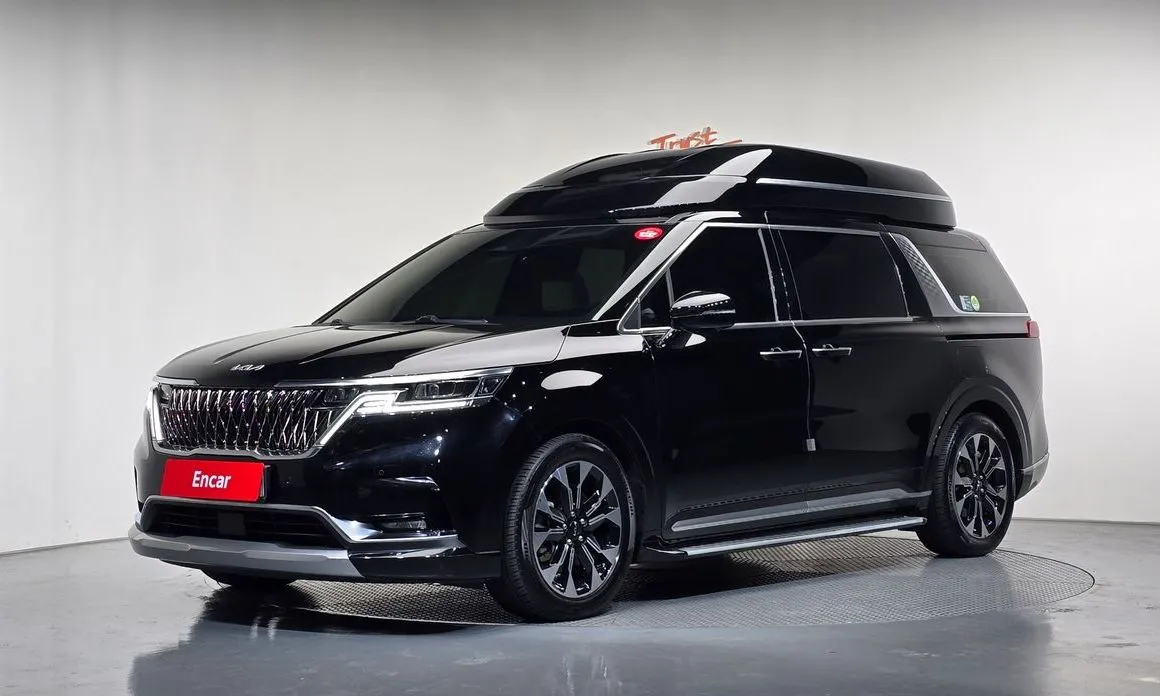 Kia Carnival — фото 1