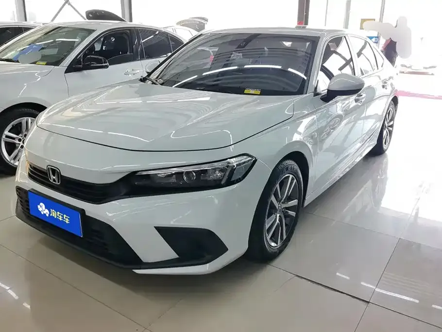 Honda Civic — фото 1