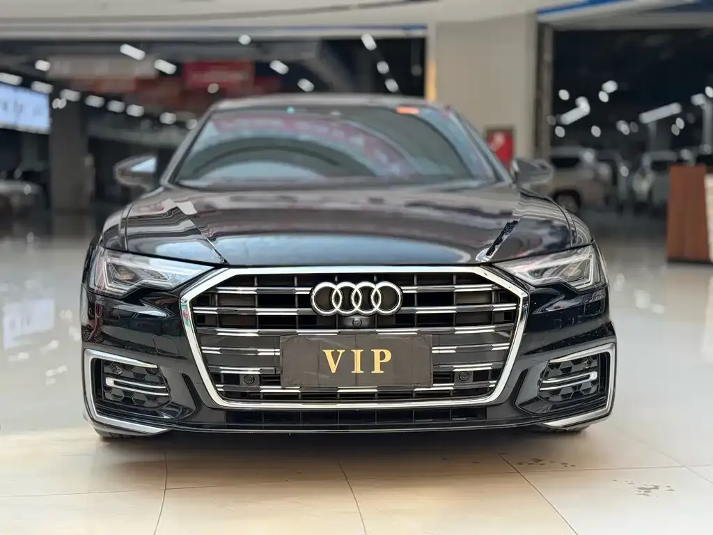 Audi A6L — фото 9