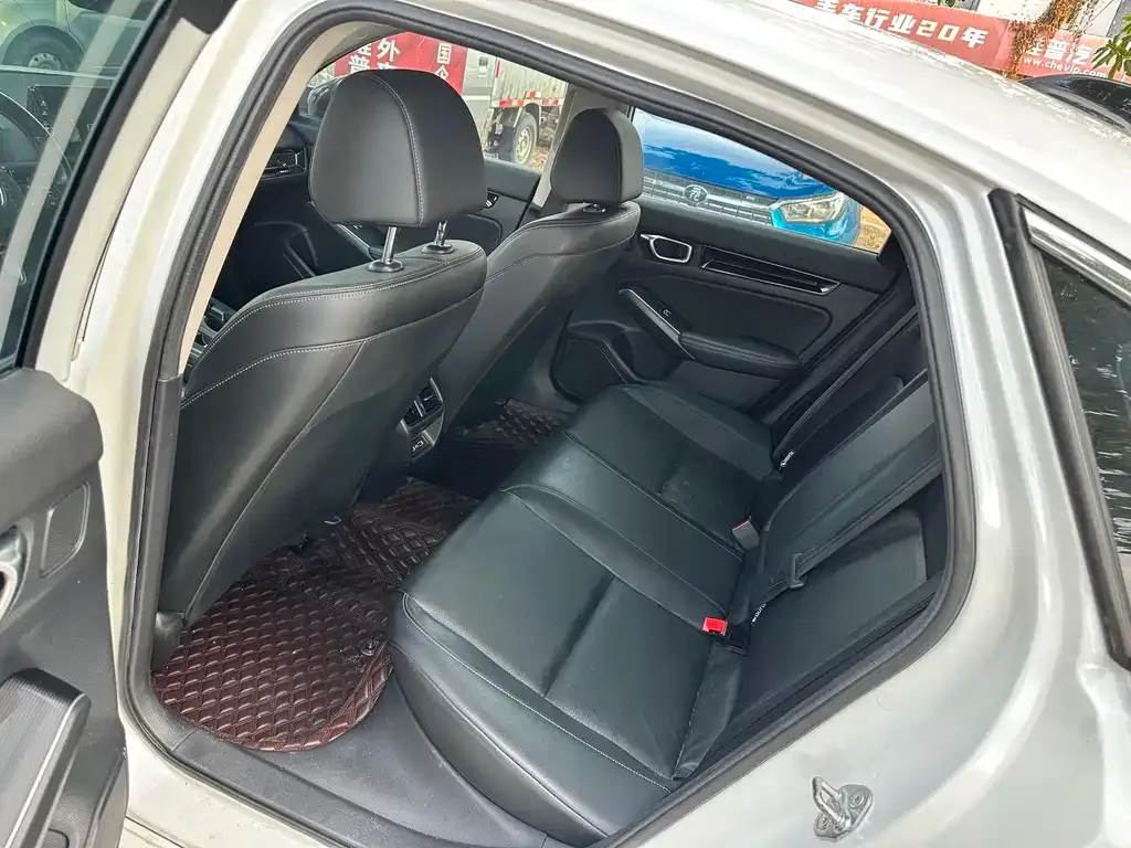 Honda Civic — фото 2