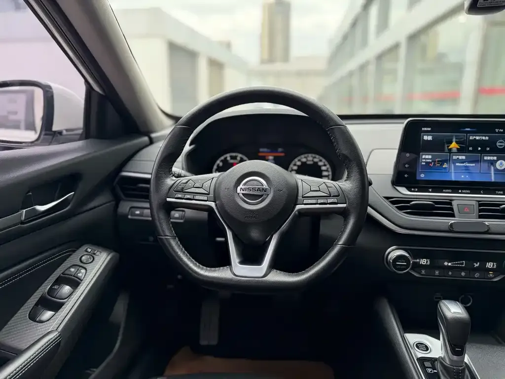 Nissan Teana — фото 3
