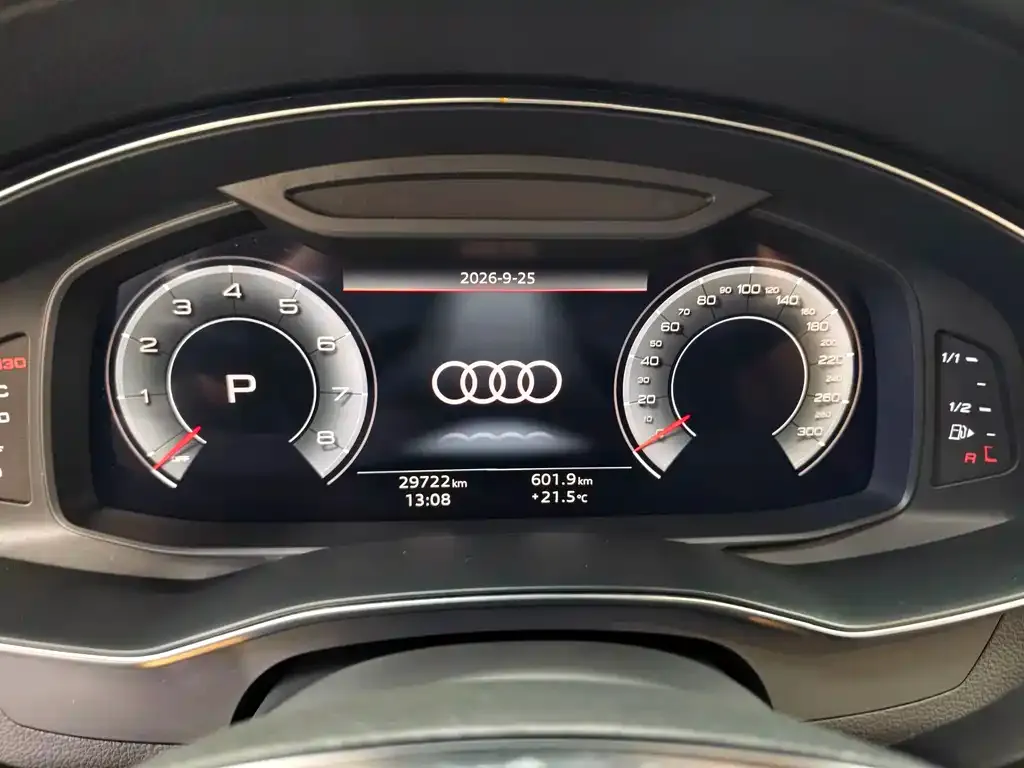 Audi A6L — фото 2