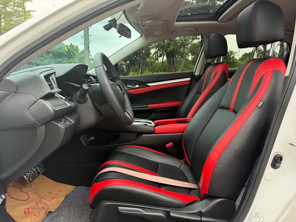 Honda Civic — фото 5