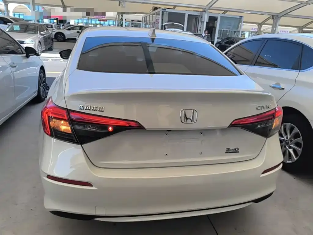 Honda Civic — фото 3
