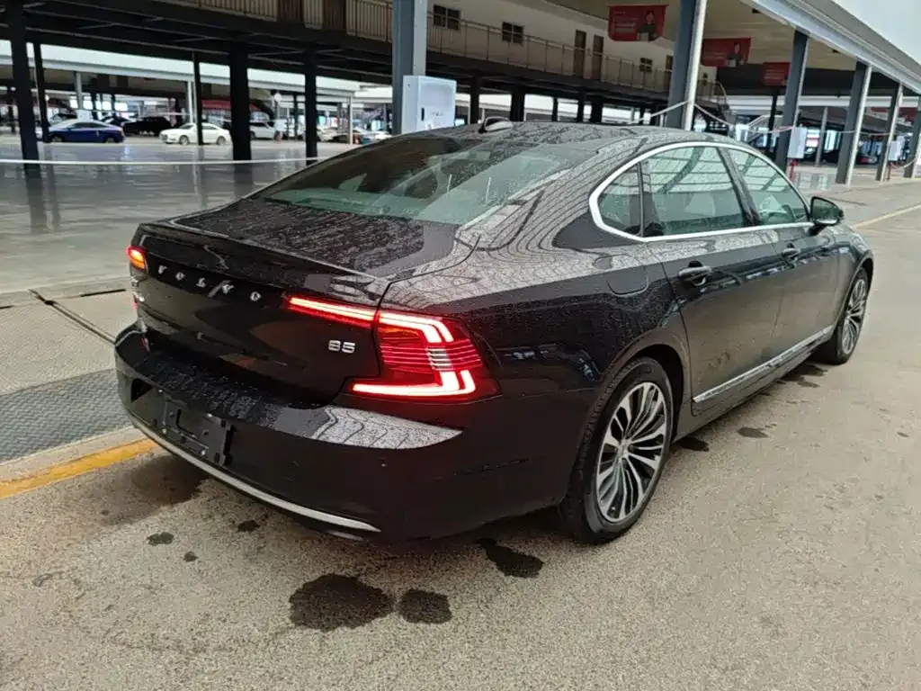 Volvo S90 — фото 2