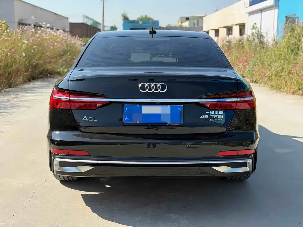 Audi A6L — фото 4