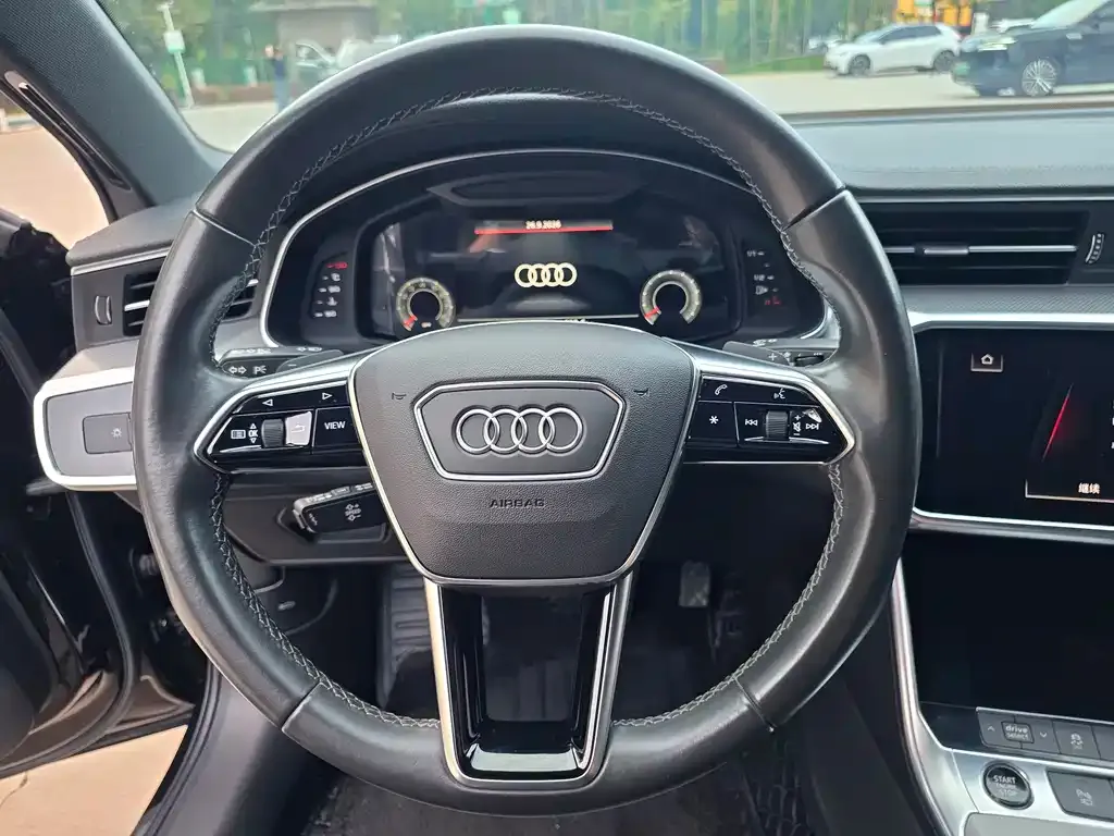 Audi A6L — фото 2