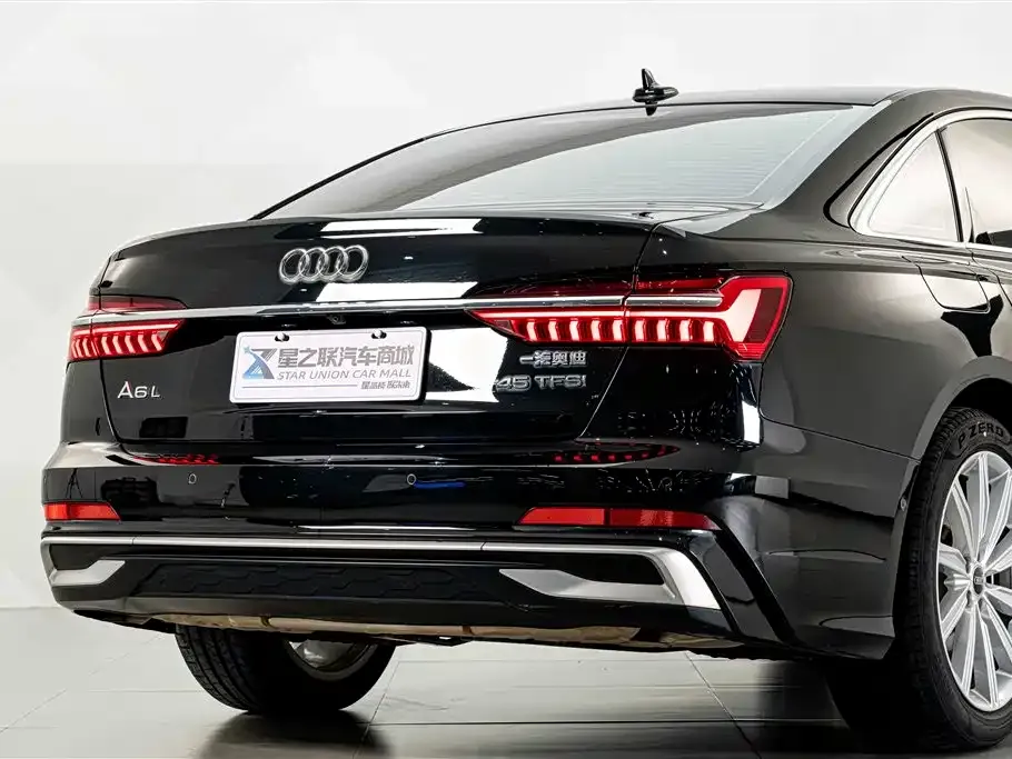 Audi A6L — фото 5