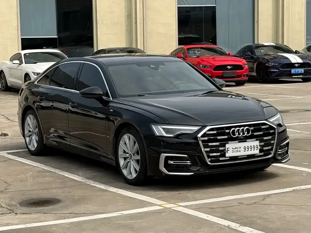 Audi A6L — фото 5