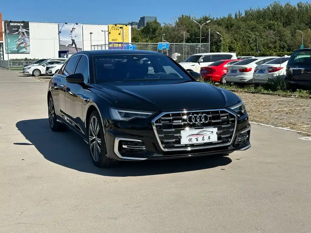 Audi A6L — фото 2