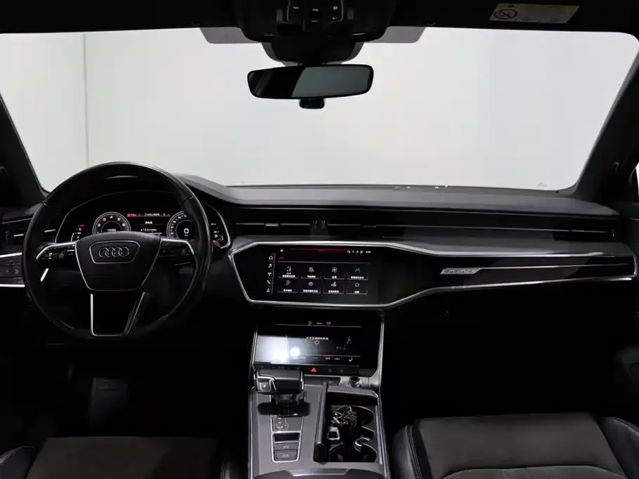 Audi A6L — фото 5