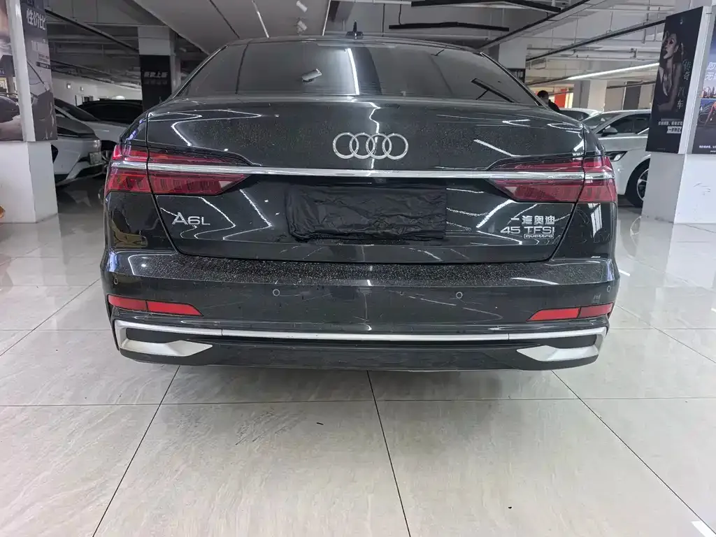 Audi A6L — фото 6