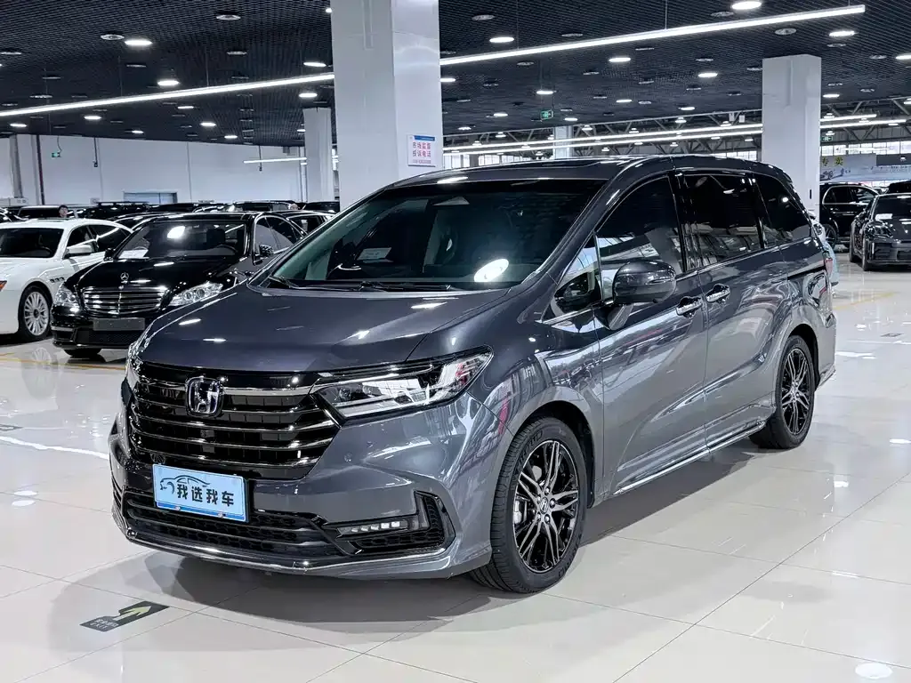 Honda Odyssey — фото 1